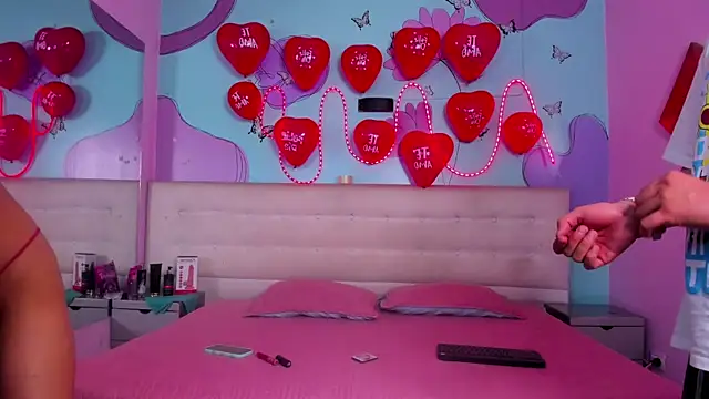 Ethan N Abby online show from September 2025 08:09:02 PM