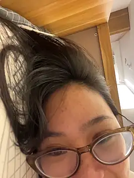 bunny b4nny online show from November 2025 05:35:02 PM