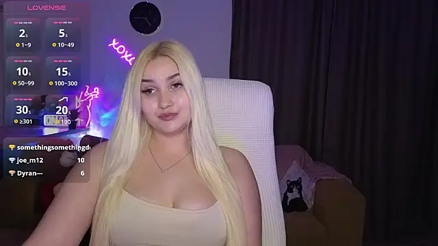 Snapshot of adrelaxina chatting on May 2026 09:44:02 PM adrelaxina online show from May 2026 09:44:02 PM