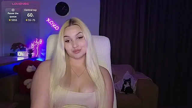 Snapshot of adrelaxina chatting on May 2026 06:16:01 PM adrelaxina online show from May 2026 06:16:01 PM