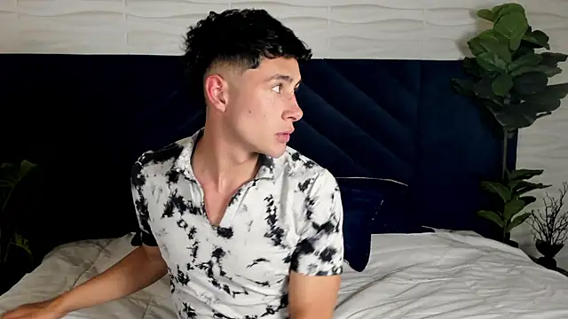 AustinJones  online show from November 2025 07:41:02 PM