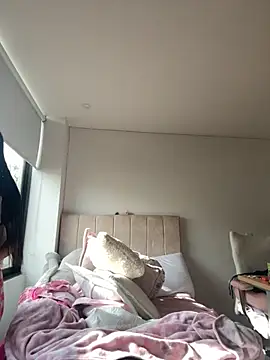 Victoria alson online show from November 2025 01:10:01 PM