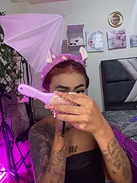 Snapshot of Dirty_isabella18 chatting on June 2026 05:39:01 PM Dirty isabella18 online show from June 2026 05:39:01 PM