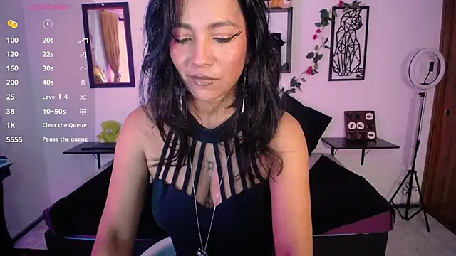 Snapshot of Dakota_ro chatting on February 2026 11:06:01 PM Dakota ro online show from February 2026 11:06:01 PM