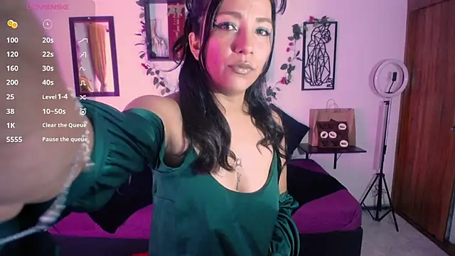 Snapshot of Dakota_ro chatting on March 2026 08:15:01 PM Dakota ro online show from March 2026 08:15:01 PM