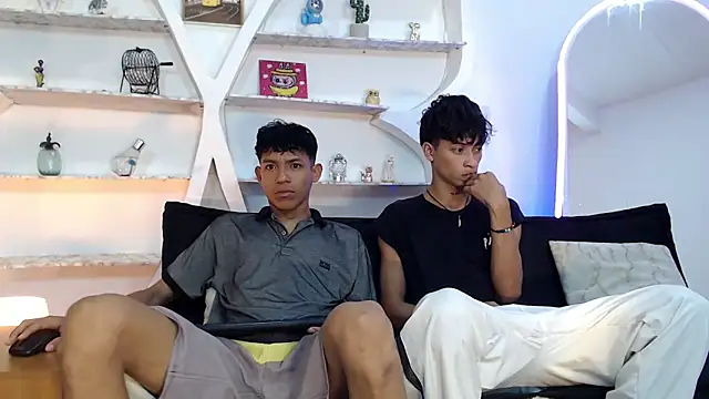 BEAUTY BOYS1 online show from September 2025 07:11:02 AM