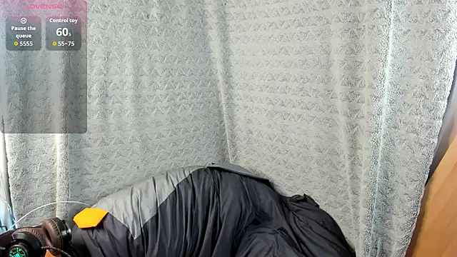 MiaLores online show from September 2025 08:36:02 AM