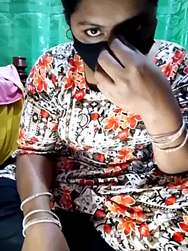 Mistompa24 online show from November 2025 04:37:02 AM