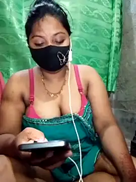 Mistompa24 online show from June 2026 05:48:01 PM