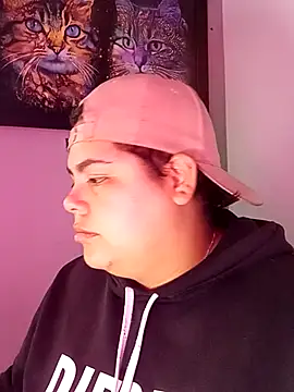 Hailey Curvy online show from October 2025 11:07:02 AM