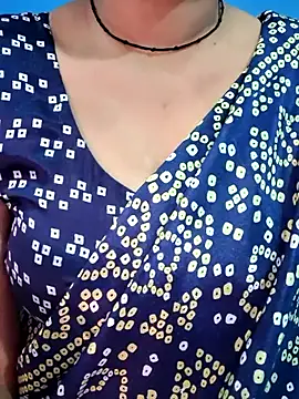 jaan-step online show from December 2025 02:10:02 AM