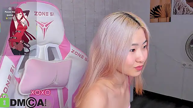 Aisi 18 online show from December 2025 12:15:01 AM