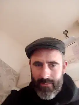 whatYwantMorrre online show from November 2025 10:32:02 AM