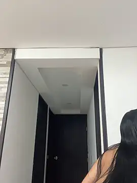 BrendaCrean online show from March 2025 06:12:01 PM