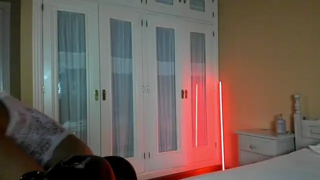 suzysuza online show from October 2025 03:09:01 PM