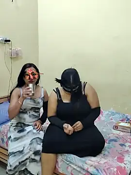 Snapshot of Hot_modal chatting on May 2026 06:04:02 PM Hot modal online show from May 2026 06:04:02 PM