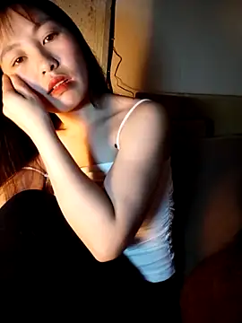   Sasulq   online show from December 2025 12:56:02 PM