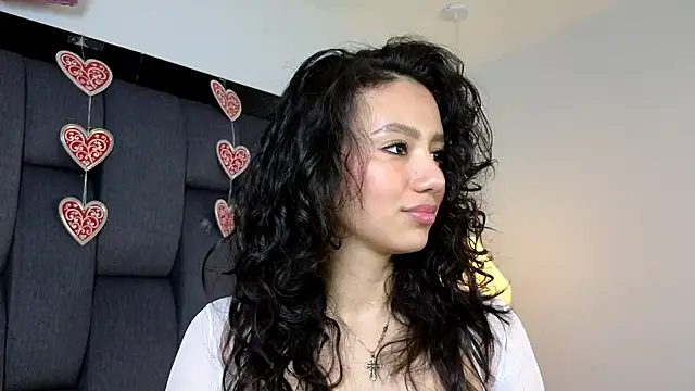 Calipso Parisi online show from February 2026 02:57:02 PM