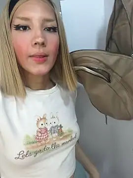 Snapshot of SweetBunnyGF chatting on February 2026 10:50:01 PM SweetBunnyGF online show from February 2026 10:50:01 PM