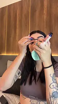 AliceRitter online show from October 2025 06:12:01 PM