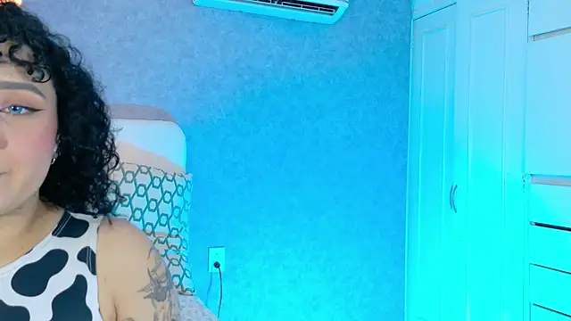 Tracielowe w online show from October 2025 03:26:02 AM