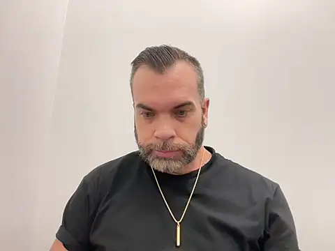 Snapshot of Ty_lerDavid chatting on October 2025 08:10:01 PM Ty lerDavid online show from October 2025 08:10:01 PM