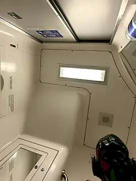 Vikehim online show from November 2025 04:18:02 AM