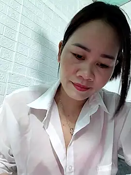 Singlemom69x online show from September 2025 03:32:01 AM