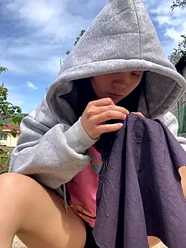 Ngoc-bbi online show from October 2025 03:50:02 AM