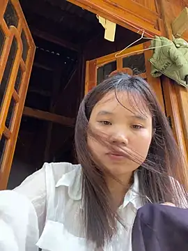 Ngoc-bbi online show from March 2026 04:35:01 AM