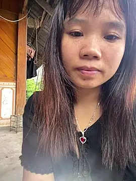 Snapshot of Ngoc-bbi chatting on April 2026 12:35:01 AM Ngoc-bbi online show from April 2026 12:35:01 AM