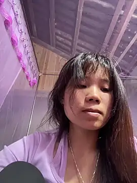 Snapshot of Ngoc-bbi chatting on April 2026 03:03:01 PM Ngoc-bbi online show from April 2026 03:03:01 PM