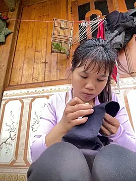 Snapshot of Ngoc-bbi chatting on April 2026 03:31:02 AM Ngoc-bbi online show from April 2026 03:31:02 AM