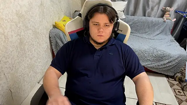 desiredude9 online show from October 2025 06:38:02 PM