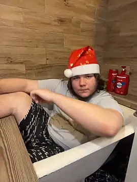 desiredude9 online show from December 2025 05:31:01 PM