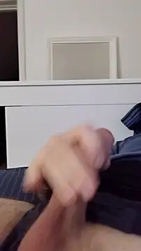 NewJoiner online show from October 2025 08:28:01 PM