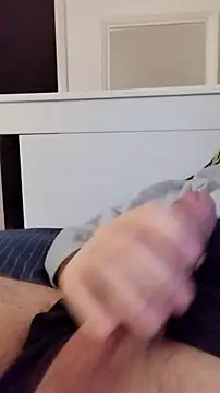 NewJoiner online show from October 2025 05:56:02 PM