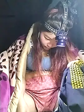 lylylove online show from February 2026 12:44:02 PM