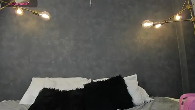 Snapshot of skailyn_angels chatting on September 2025 05:07:02 AM skailyn angels online show from September 2025 05:07:02 AM