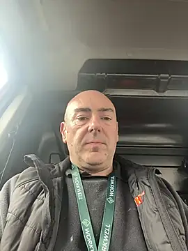 Richmcgee online show from April 2026 01:01:01 PM