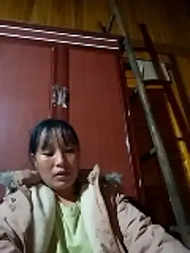 miss-su online show from October 2025 12:45:02 PM