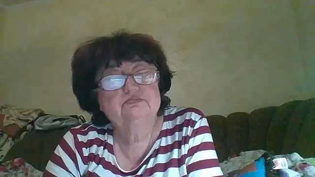 MilaSky5303 online show from October 2025 09:33:01 PM