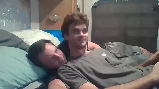 Snapshot of DeafGuyProud389 chatting on September 2025 12:10:02 AM DeafGuyProud389 online show from September 2025 12:10:02 AM