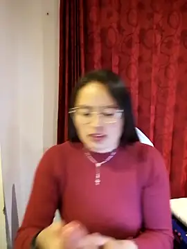 Snapshot of Daliz_Leon chatting on November 2025 10:53:02 PM Daliz Leon online show from November 2025 10:53:02 PM
