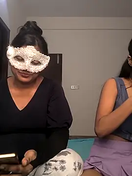 your chandni04 online show from February 2026 10:36:02 AM