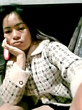 Maymay0033 online show from November 2025 09:00:02 PM