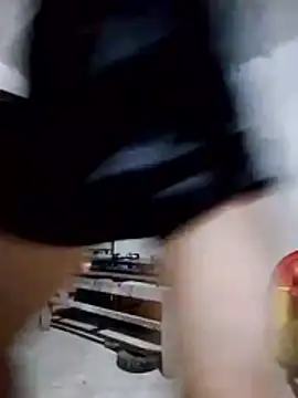 Maymay0033 online show from April 2026 12:25:01 PM