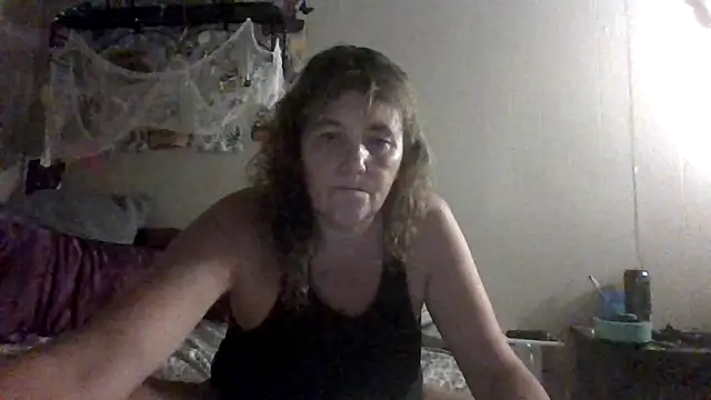 Bored Grandma online show from September 2025 07:20:02 AM