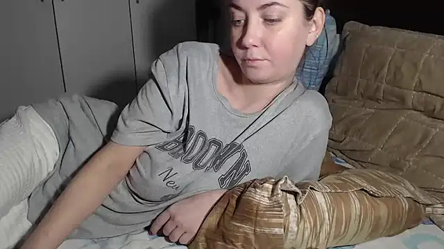 Snapshot of petite_danielle chatting on January 2026 05:18:02 PM petite danielle online show from January 2026 05:18:02 PM