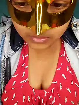 mimi87hoty online show from January 2026 04:55:01 PM